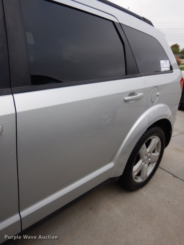 image for item DH6655 2010 Dodge Journey  SUV