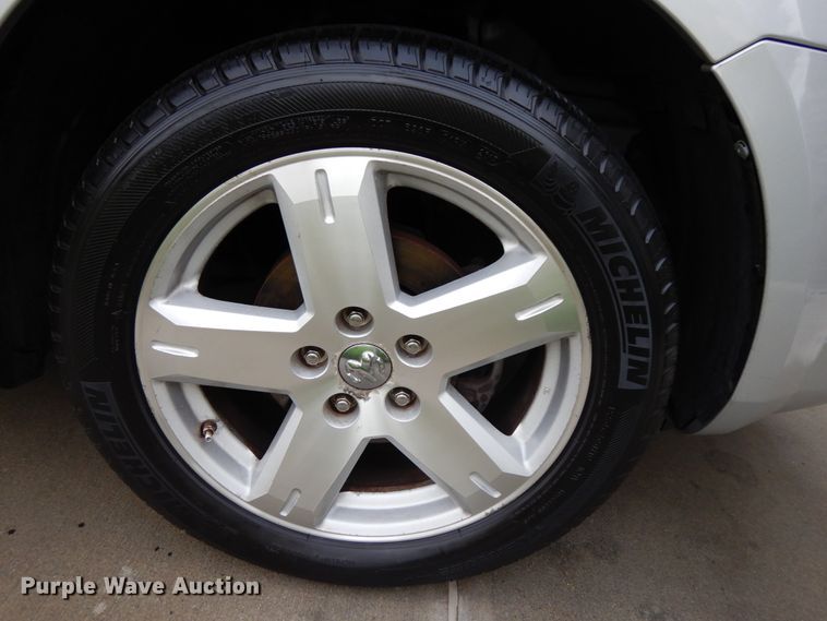 image for item DH6655 2010 Dodge Journey  SUV