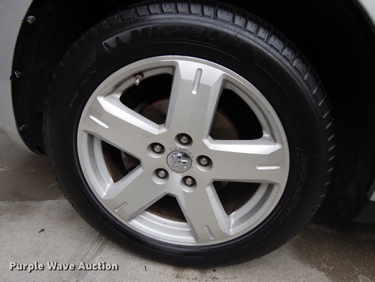 image for item DH6655 2010 Dodge Journey  SUV