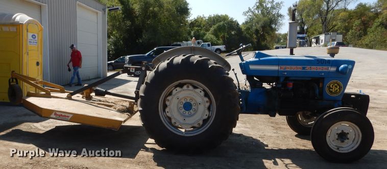 image for item DH7012 Ford 4000  tractor