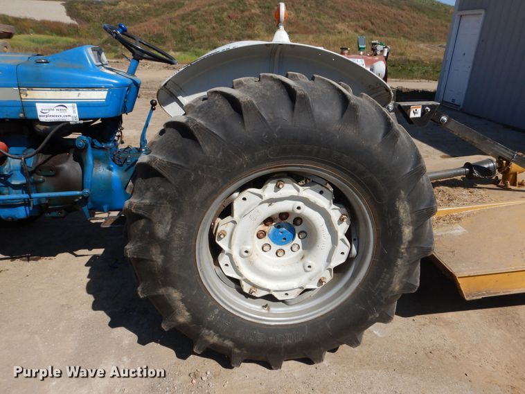 image for item DH7012 Ford 4000  tractor