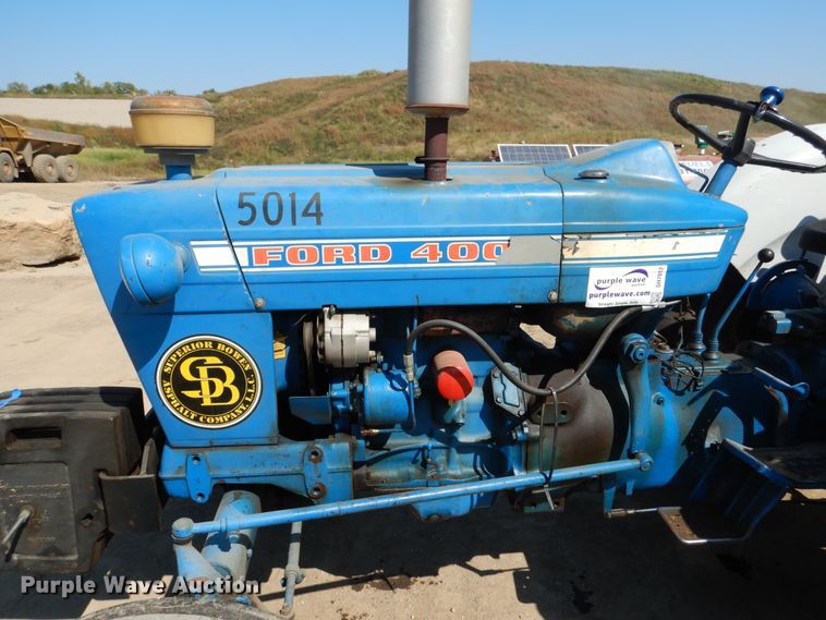 image for item DH7012 Ford 4000  tractor