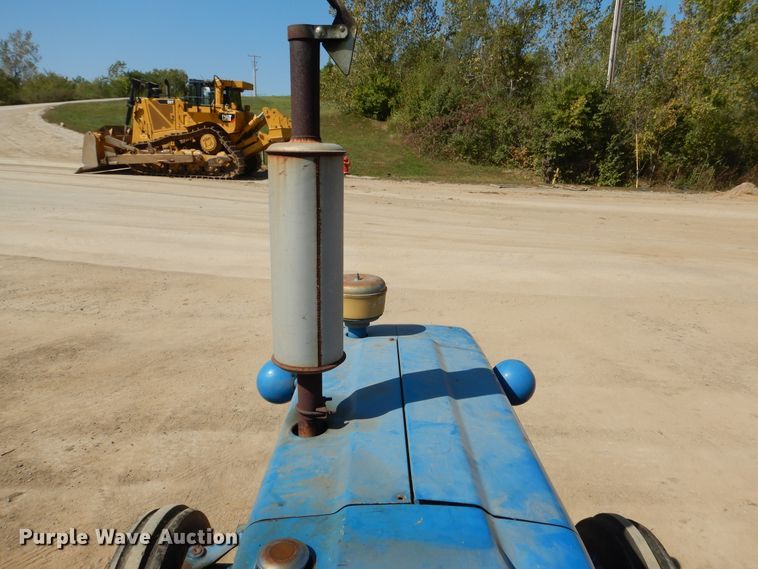 image for item DH7012 Ford 4000  tractor