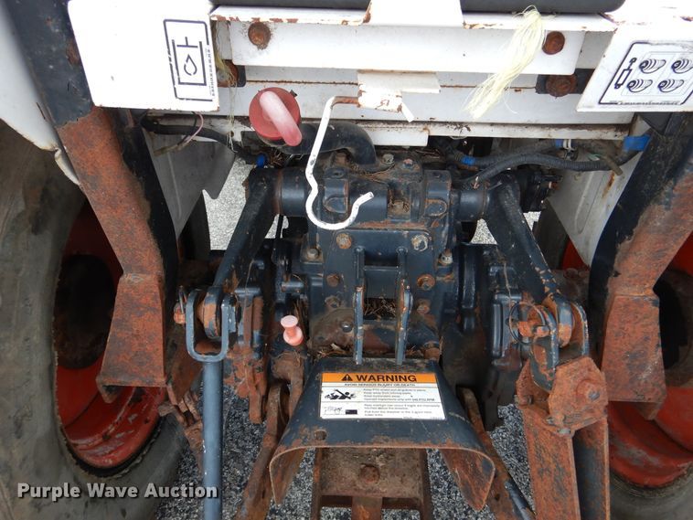 image for item DH7014 Bobcat CT230  tractor