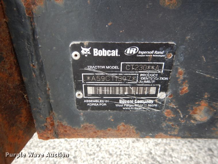 image for item DH7014 Bobcat CT230  tractor