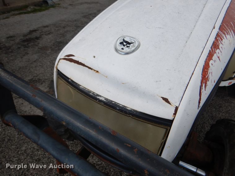 image for item DH7014 Bobcat CT230  tractor