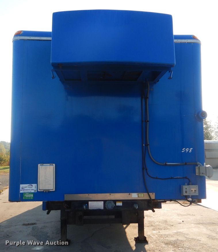 image for item DI0471 2005 Clark refrigerated van trailer