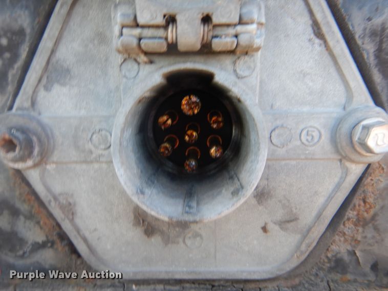 image for item DI0471 2005 Clark refrigerated van trailer