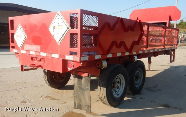 image for item DI0472 1970 Homette Homes MX utility trailer