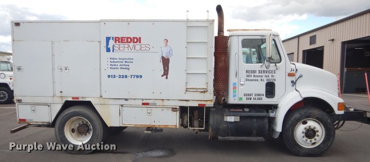 image for item DI8307 1998 International 8100  sewer jetter truck