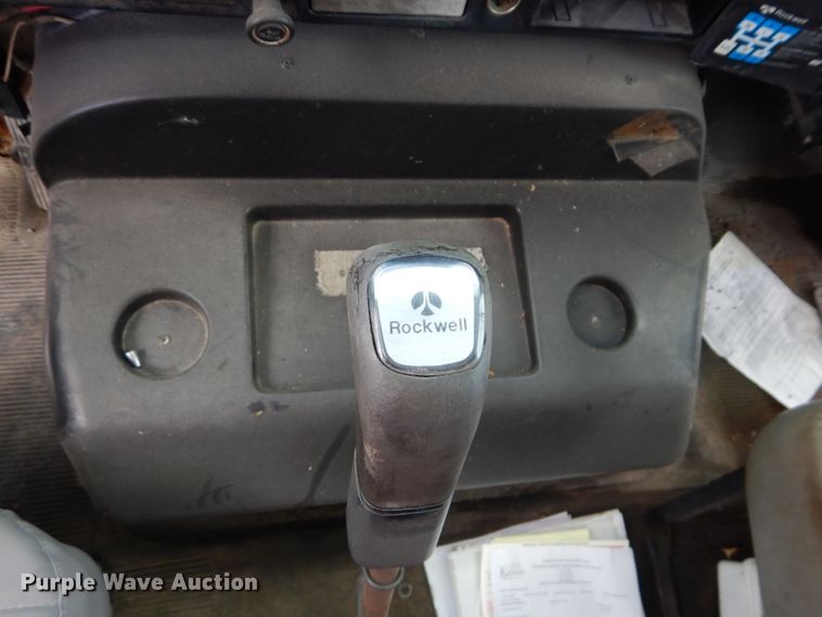 image for item DI8307 1998 International 8100  sewer jetter truck