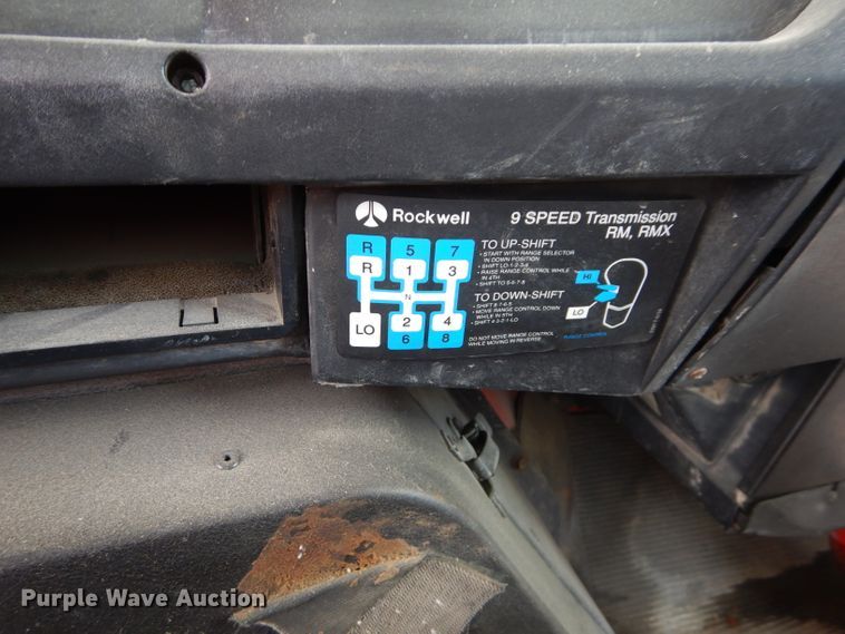 image for item DI8307 1998 International 8100  sewer jetter truck