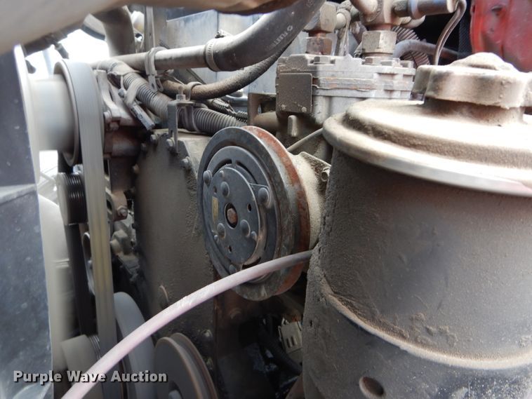 image for item DI8307 1998 International 8100  sewer jetter truck