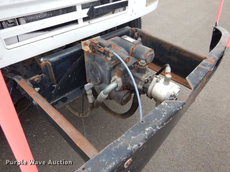 image for item DI8307 1998 International 8100  sewer jetter truck