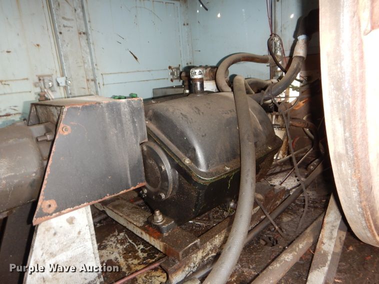 image for item DI8307 1998 International 8100  sewer jetter truck