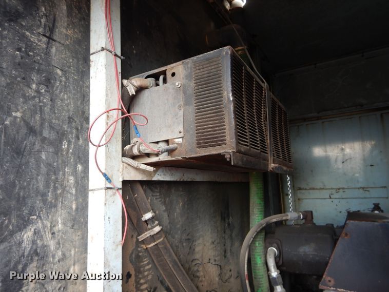 image for item DI8307 1998 International 8100  sewer jetter truck