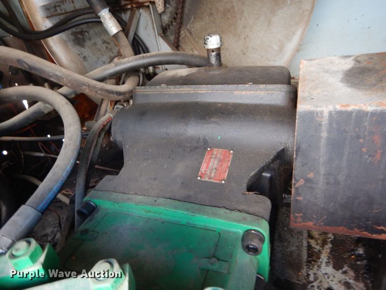 image for item DI8307 1998 International 8100  sewer jetter truck