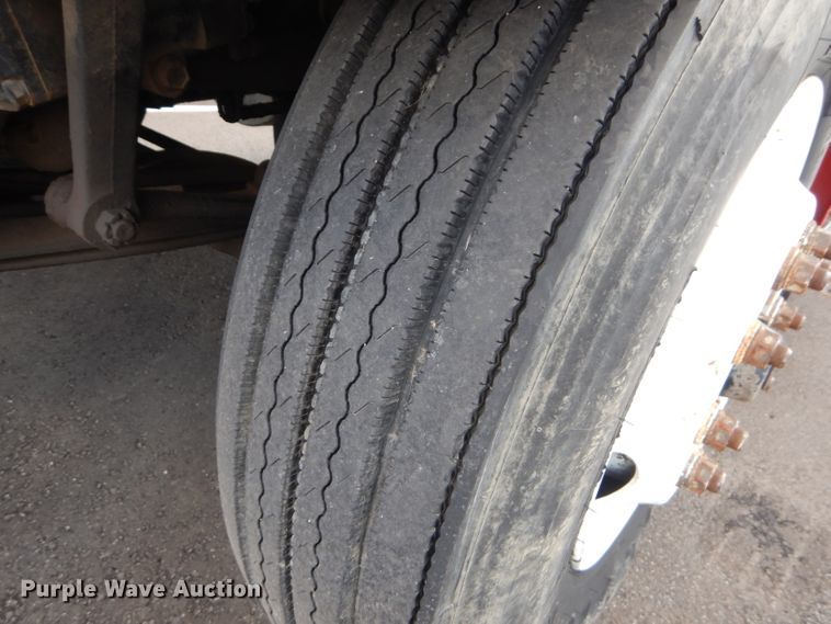 image for item DI8307 1998 International 8100  sewer jetter truck