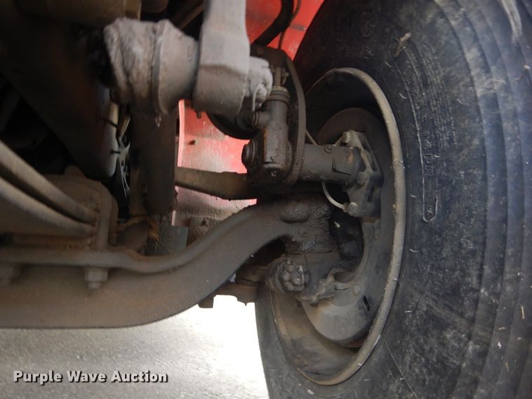 image for item DI8307 1998 International 8100  sewer jetter truck