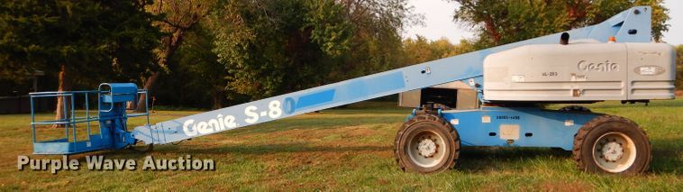 image for item DI8314 2005 Genie S80  boom lift