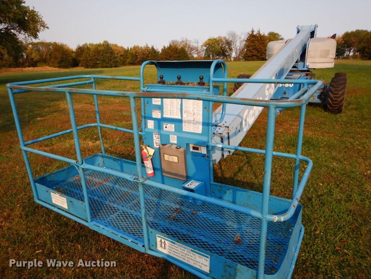 image for item DI8314 2005 Genie S80  boom lift