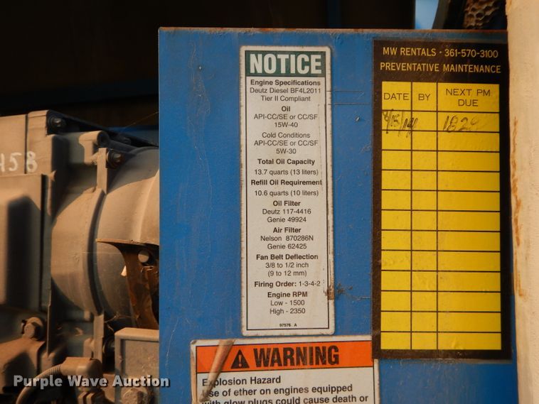 image for item DI8314 2005 Genie S80  boom lift