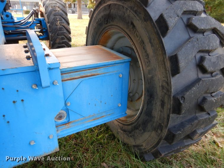 image for item DI8314 2005 Genie S80  boom lift