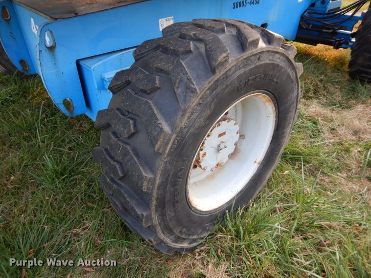 image for item DI8314 2005 Genie S80  boom lift