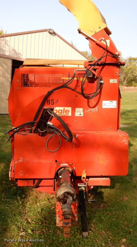 image for item DI8315 2006 Teagle 8080 bale processor