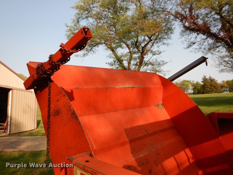 image for item DI8315 2006 Teagle 8080 bale processor