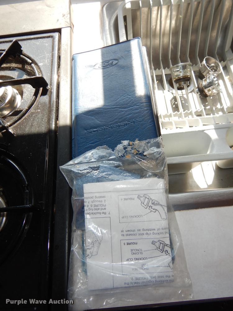 image for item DJ6820 1993 Ford Econoline E350  Jayco Eagle RV