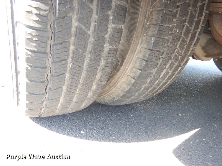 image for item DJ6820 1993 Ford Econoline E350  Jayco Eagle RV