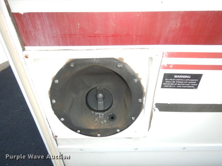 image for item DJ6820 1993 Ford Econoline E350  Jayco Eagle RV