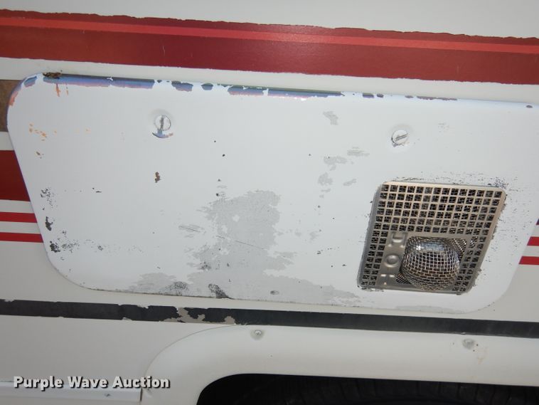 image for item DJ6820 1993 Ford Econoline E350  Jayco Eagle RV