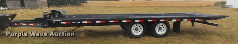 image for item DX9243 2009 PJ Trailer T8222 tilt deck equipment trailer