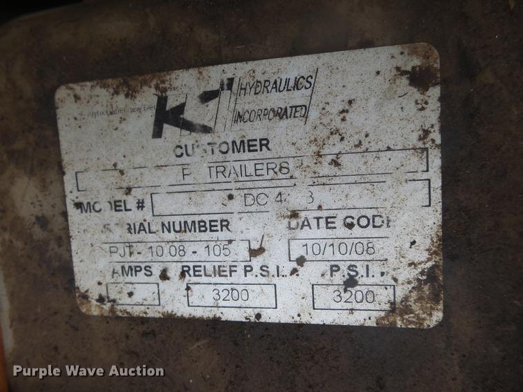 image for item DX9243 2009 PJ Trailer T8222 tilt deck equipment trailer