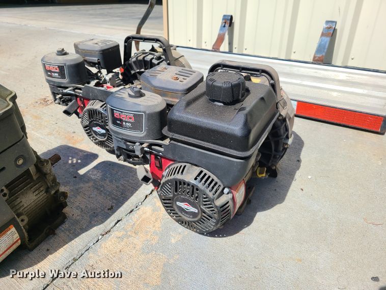 image for item DY9930 (3) engines