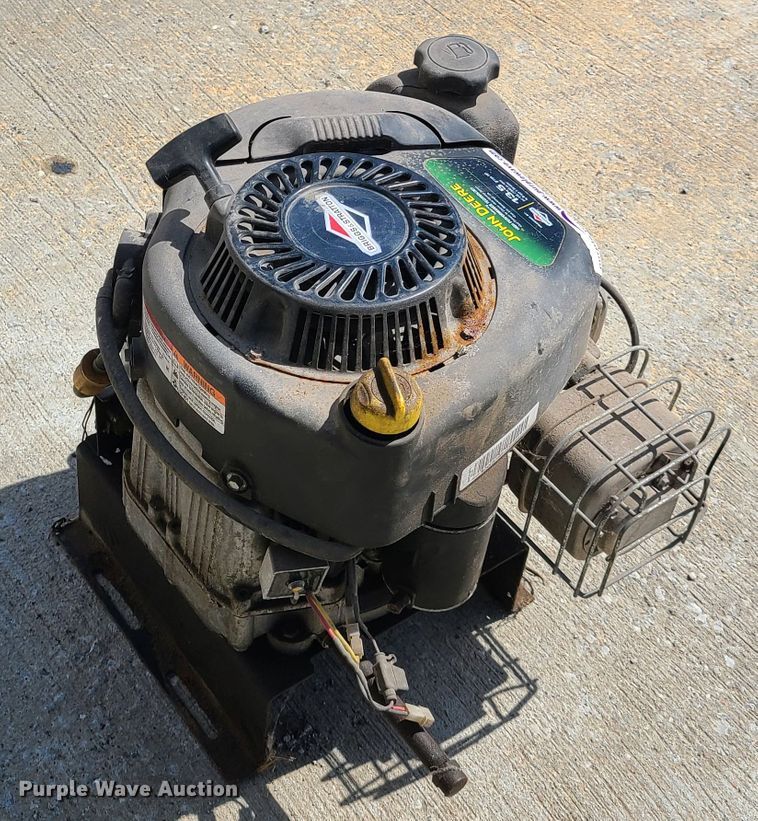 image for item DY9931 Briggs & Stratton gas engine