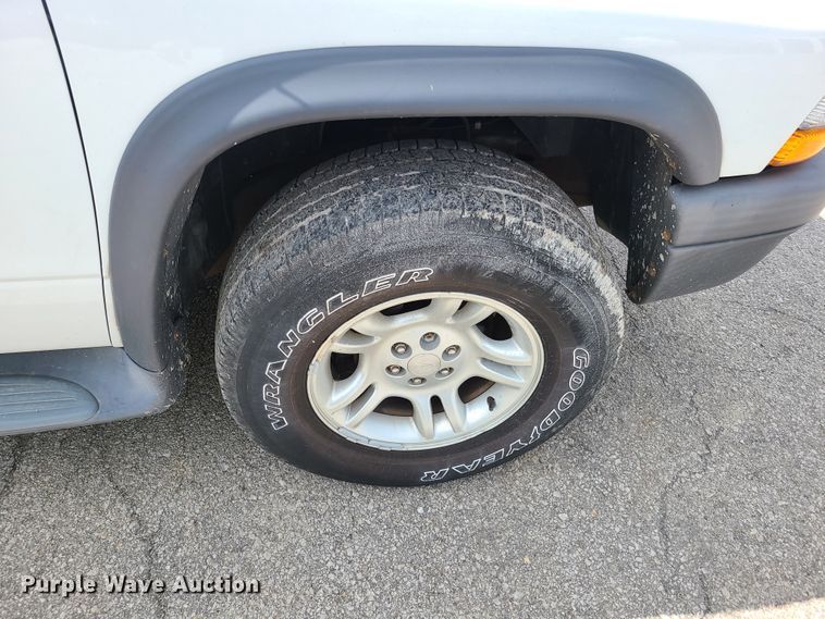 image for item DY9932 2003 Dodge Durango  SUV