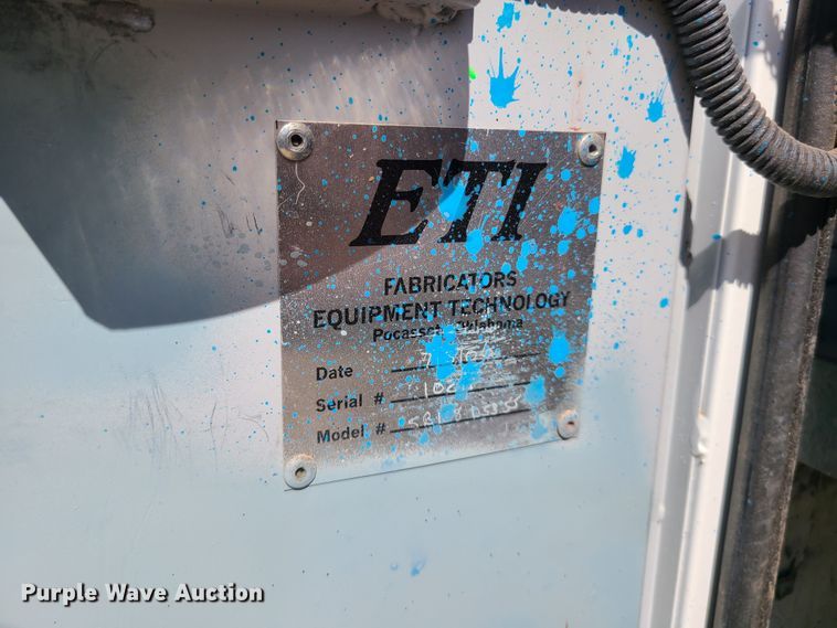 image for item DY9933 2006 Ford F450 Super Duty  bucket truck