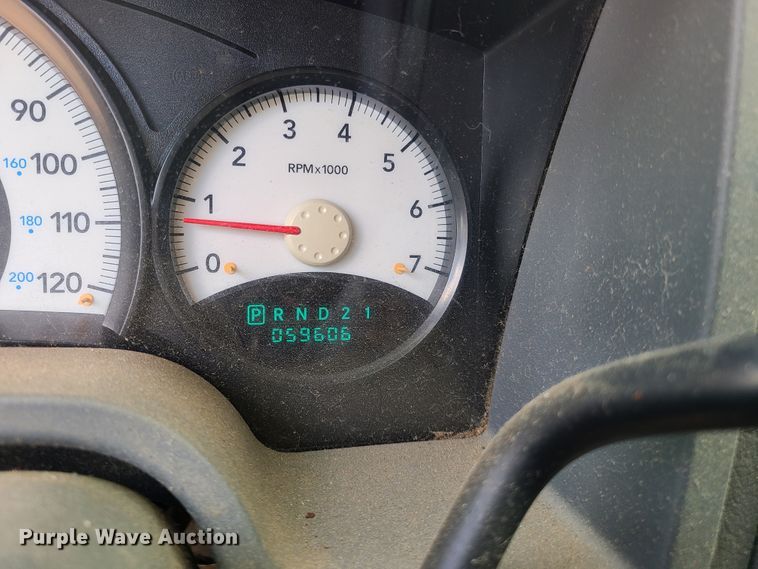 image for item DY9934 2005 Dodge Dakota  Club Cab pickup truck