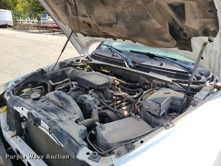 image for item DY9934 2005 Dodge Dakota  Club Cab pickup truck