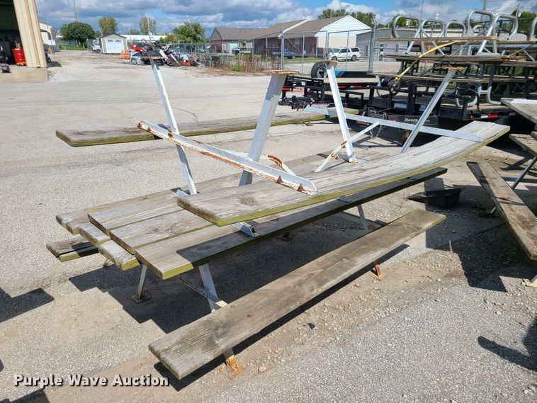 image for item DY9936 (6) picnic tables