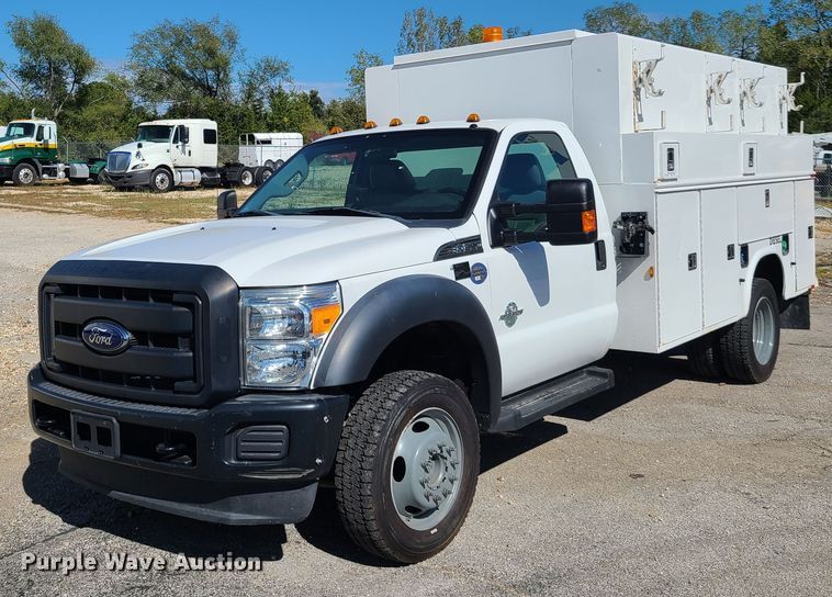 image for item DY9948 2013 Ford F550 Super Duty  utility truck