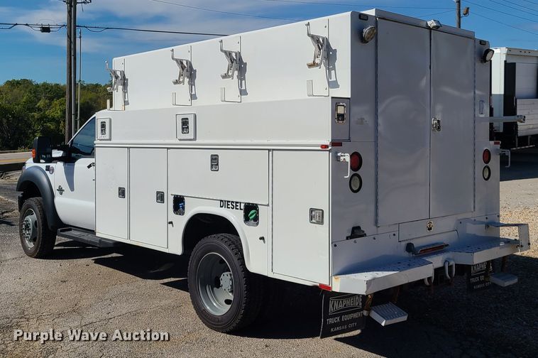 image for item DY9948 2013 Ford F550 Super Duty  utility truck