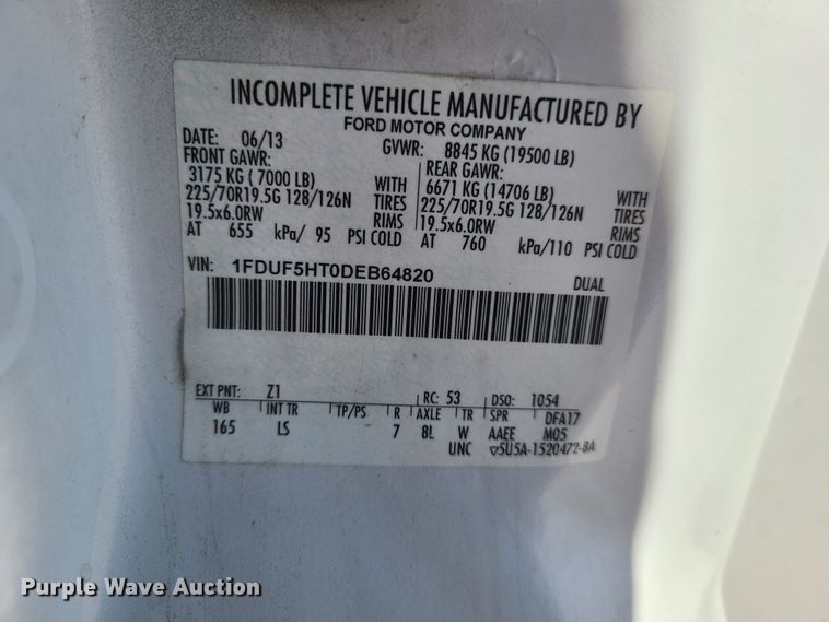 image for item DY9948 2013 Ford F550 Super Duty  utility truck