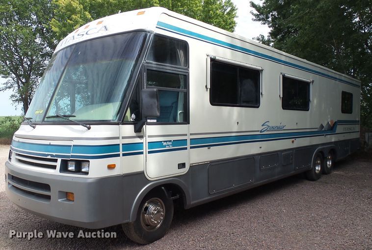 image for item EF9647 1994 Itasca M-37RW  RV