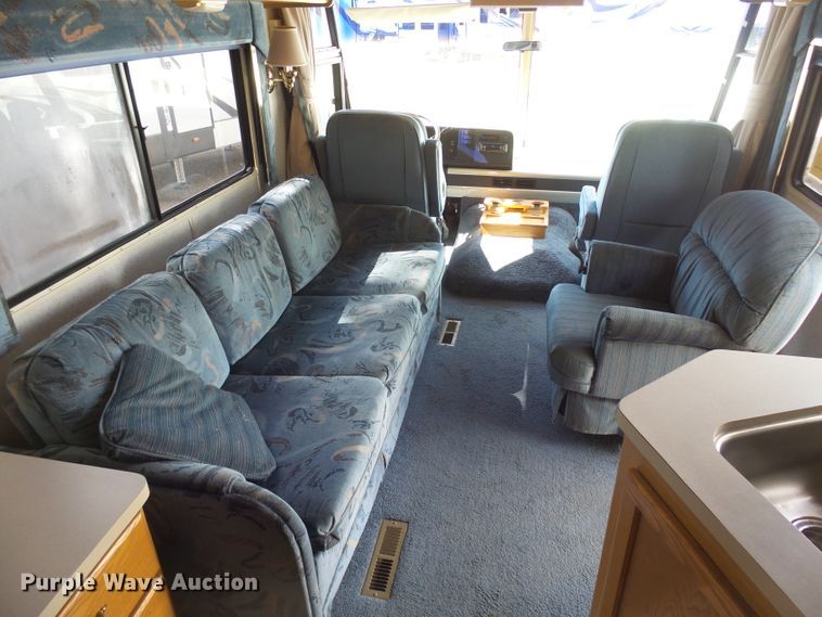 image for item EF9647 1994 Itasca M-37RW  RV