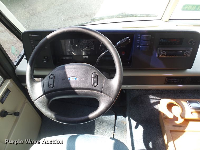 image for item EF9647 1994 Itasca M-37RW  RV