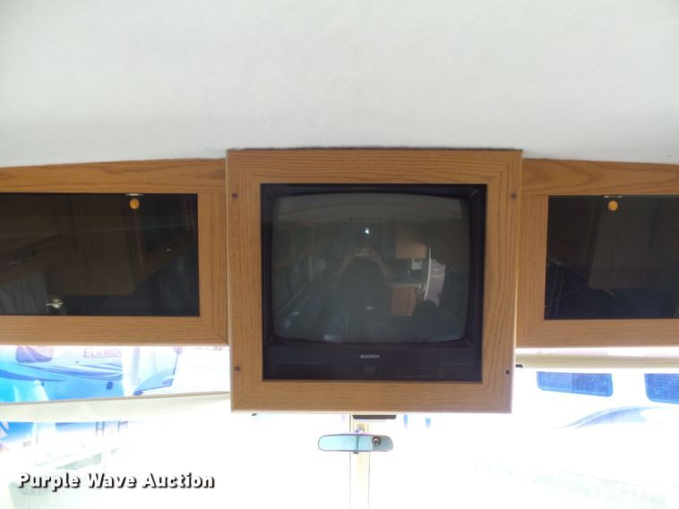 image for item EF9647 1994 Itasca M-37RW  RV